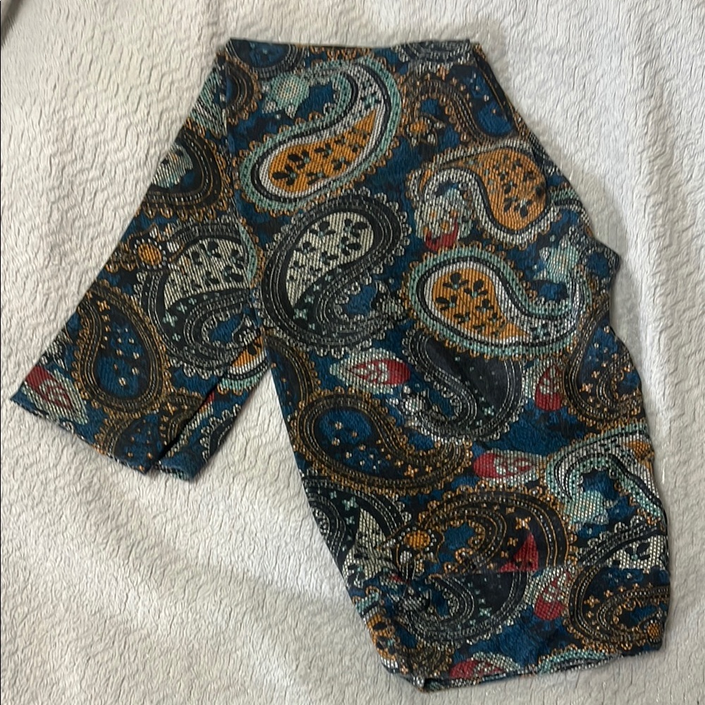 LuLaRoe Blue and Orange Paisley Leggings